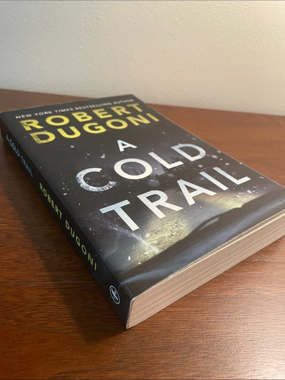 A Cold Trail Paperback - by Robert Dugoni NYT Bestselling Author